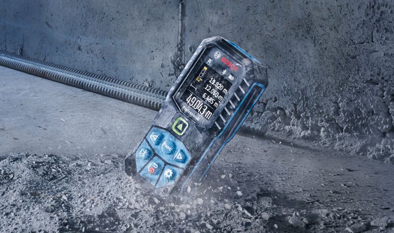 GLM 50-27 CG 雷射測距儀掉落。.
