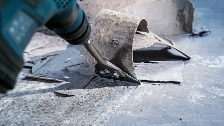 PRO SDS plus 刮剝刀,130 x 290 mm 電動工具刮刀配件可從混凝土表面去除舊地板。