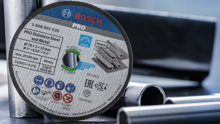 PRO Stainless Steel and Metal 接合切削砂輪片,76 x 1 x 10 mm 用於切割不銹鋼和金屬的圓盤,放置在金屬管之間。